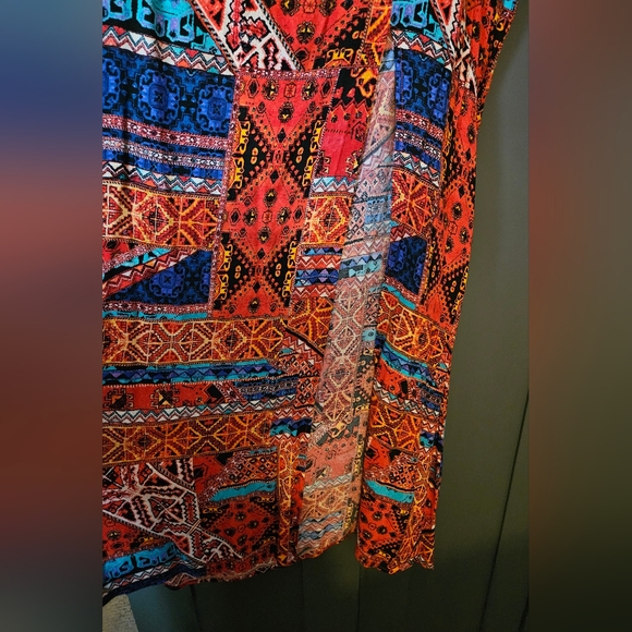🩷5/$25🩷 Forever21 Vibrant Island Maxi Skirt, Plus Size 2X - Picture 5 of 8